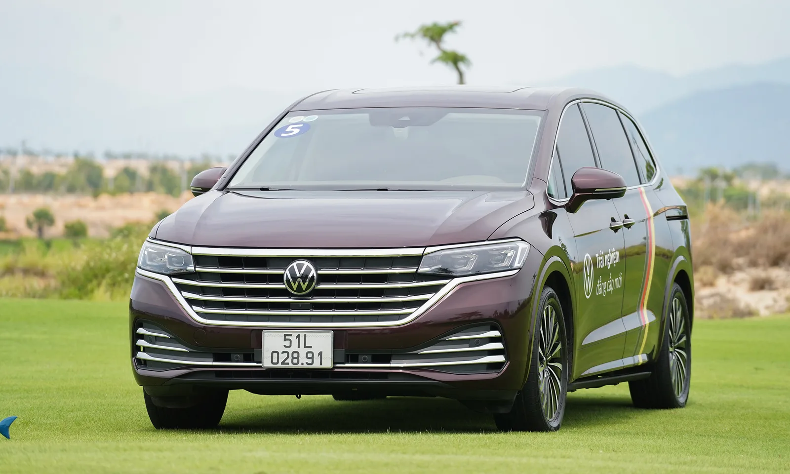 Volkswagen-Viloran-vnexpress-J-1737-1787-1724971472.jpg