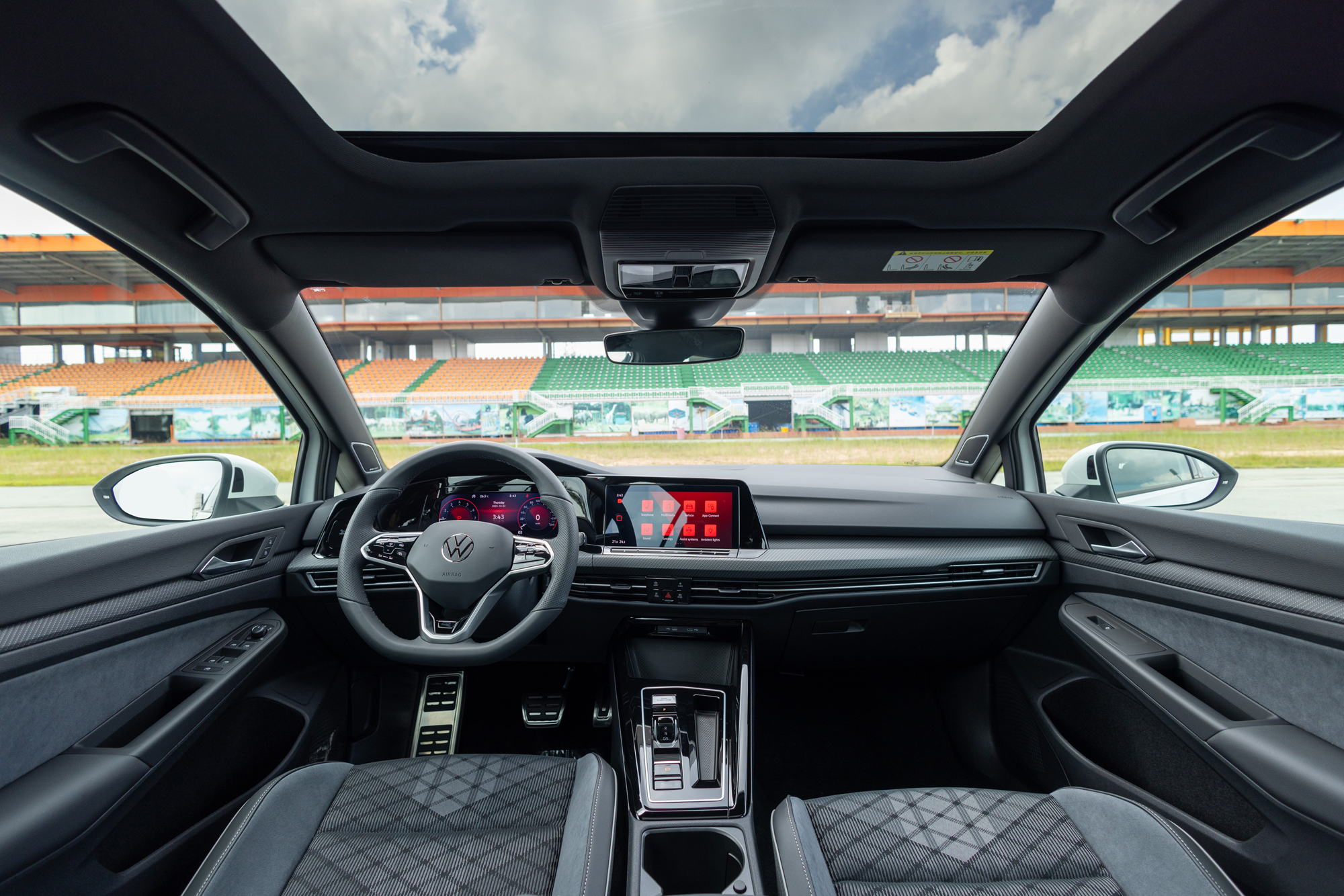 Hình minh họa: Tiện nghi và trang bị nội thất nổi bật