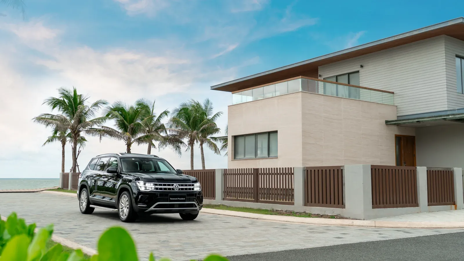 Động cơ 2.0 TSI Turbo tăng áp và phun nhiên liệu trực tiếp.