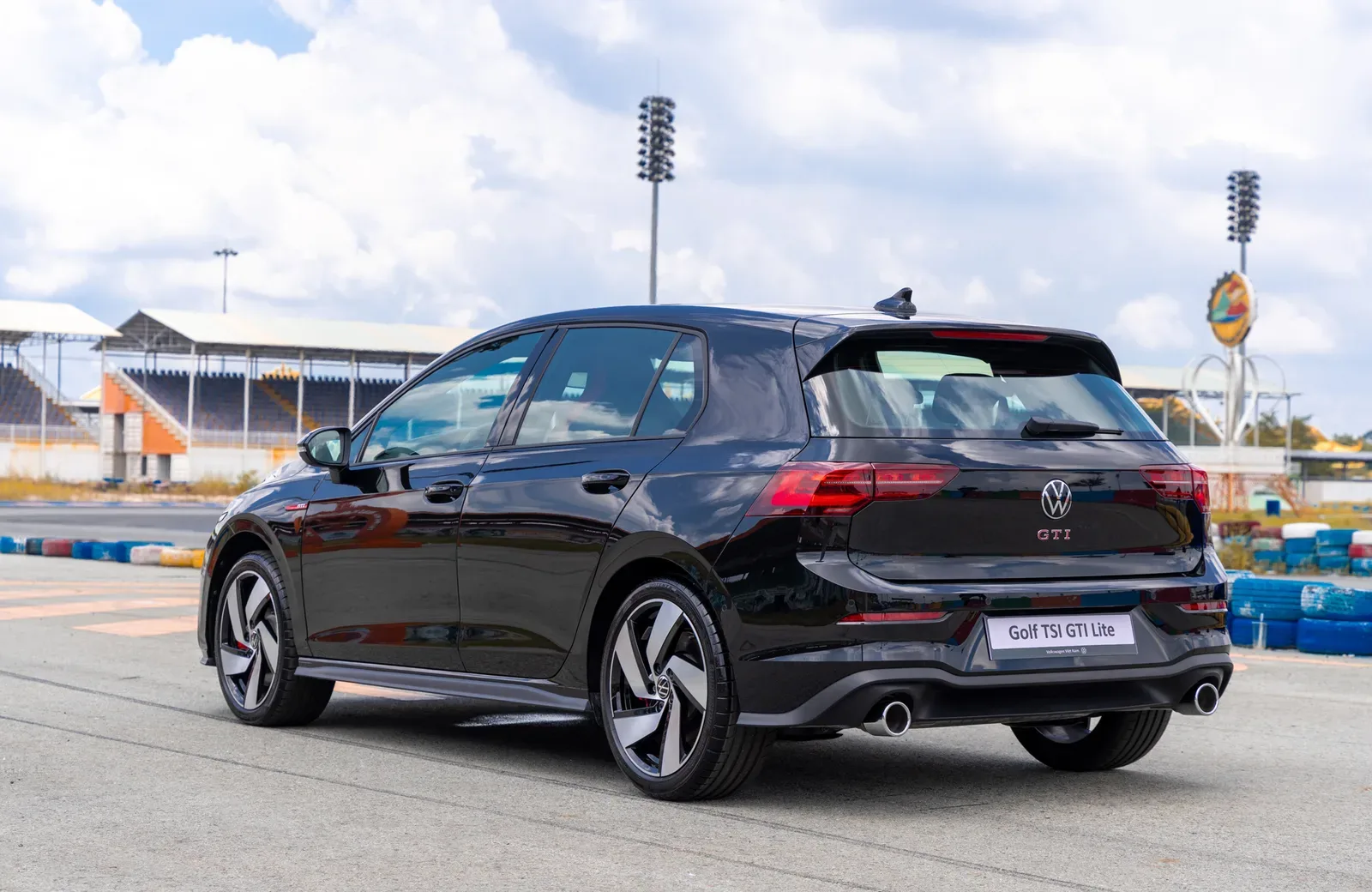 Nội thất phong cách chất chơi GTI