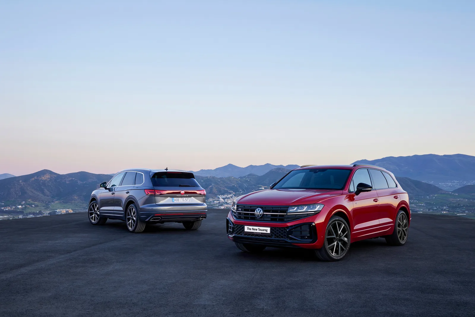 Tin mới từ Volkswagen Nha Trang: Volkswagen Touareg 2025 ra mắt Việt Nam với 2 phiên bản mới